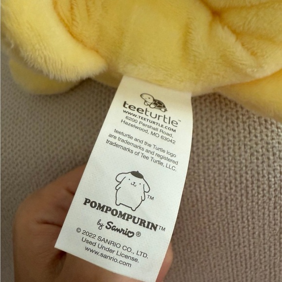 Sanrio TeeTurtle POMPOMPURIN Reversible Plushie Hello Kitty & Friends Plush - Picture 5 of 6